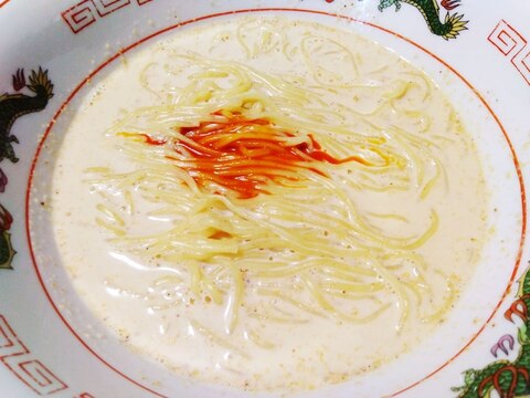 牛乳と味噌で濃厚激旨!ラ王 担々麺